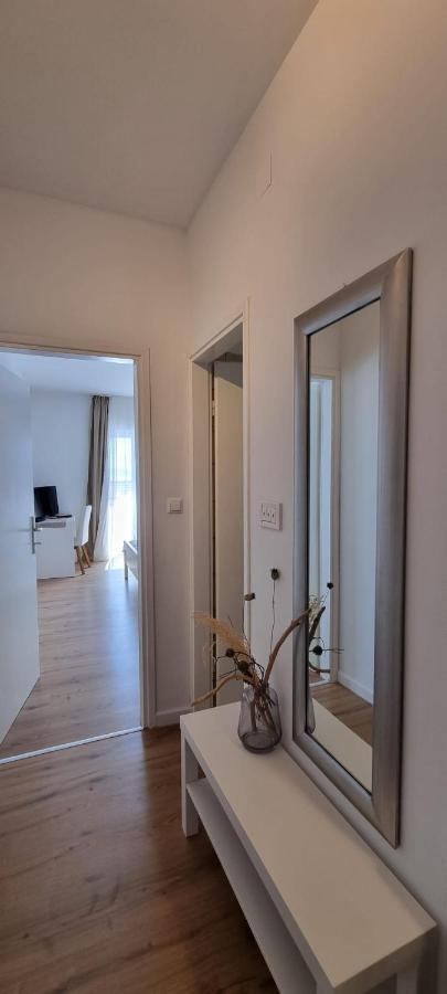 Matea Apartments Milna Milna  Dış mekan fotoğraf